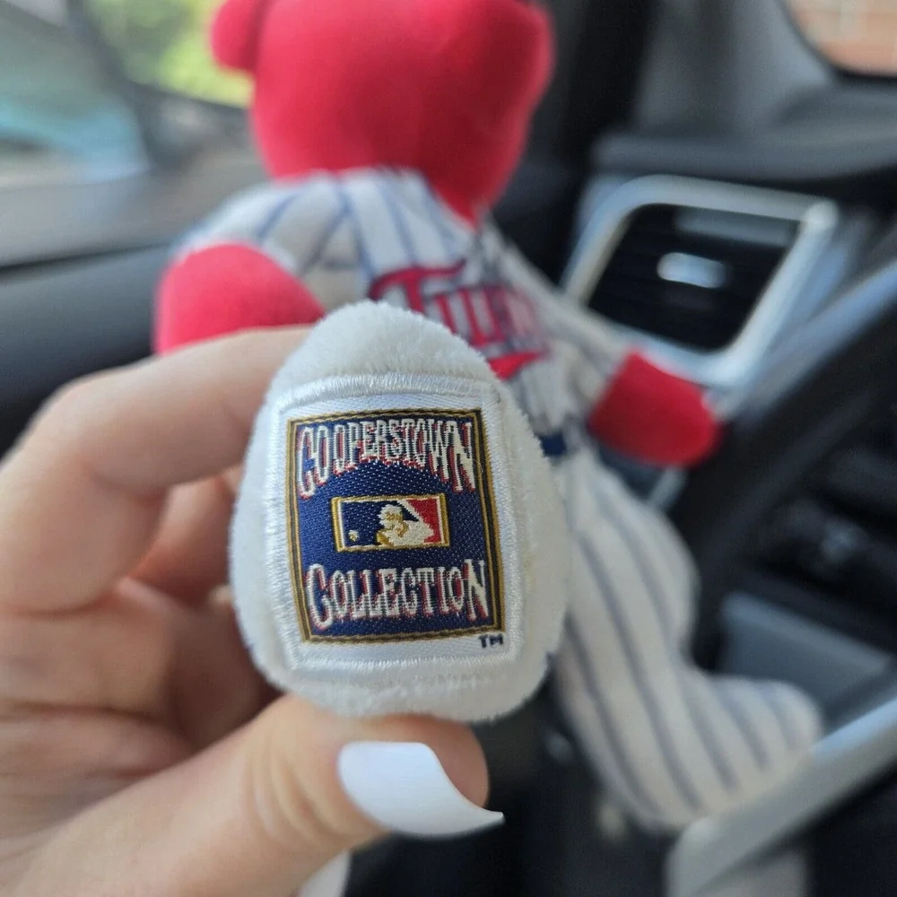 Vintage Rare Team Beans‎ MN Twins Kirby Puckett Red Bear With Stripe Unifrom